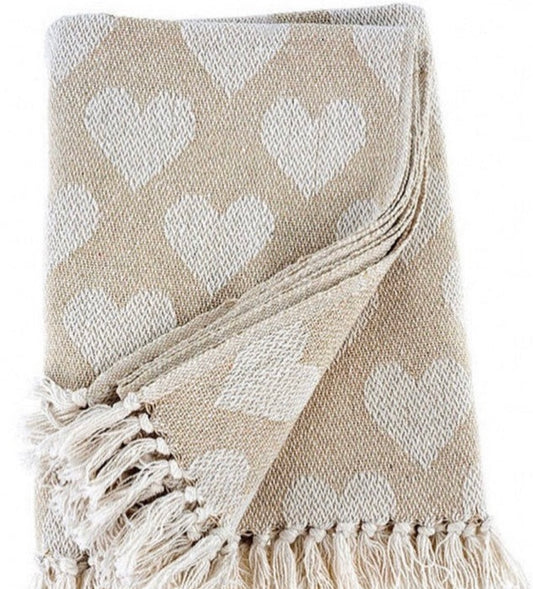 ‘Heart’ throw